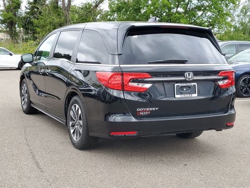 Certified 2023 Honda Odyssey EX-L image 2