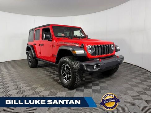 Used 2024 Jeep Wrangler Unlimited Rubicon AWD/4WD image 1