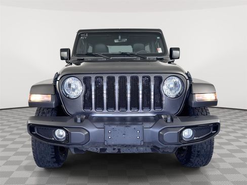 Used 2022 Jeep Wrangler Unlimited Sahara AWD/4WD image 2