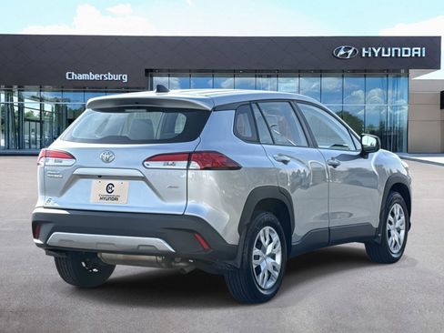 Used 2022 Toyota Corolla Cross L image 23