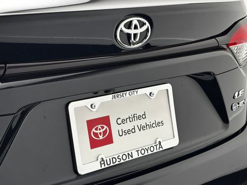 Used 2026 Toyota Corolla LE AWD/4WD image 9