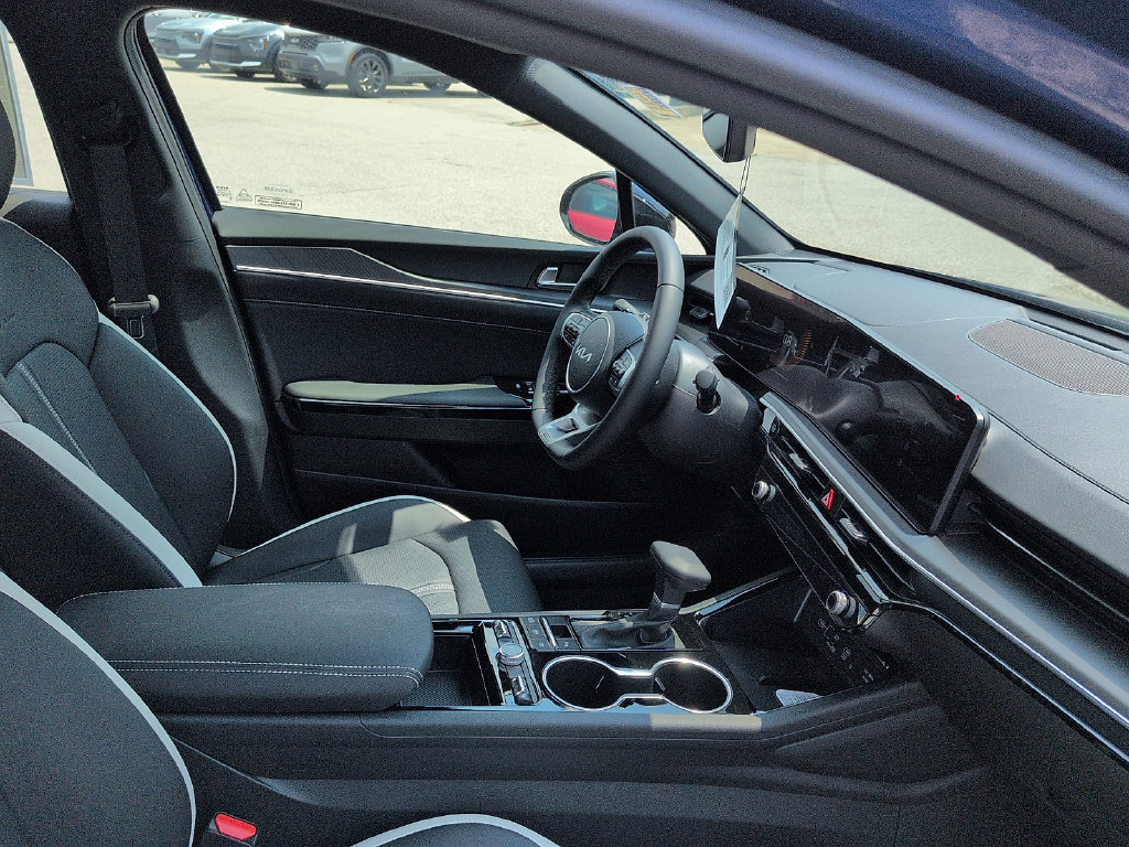 New 2026 Kia K5 GT-Line w/ GT-Line Premium Package FWD image 7