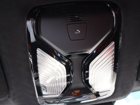 Used 2024 BMW XM AWD/4WD image 43