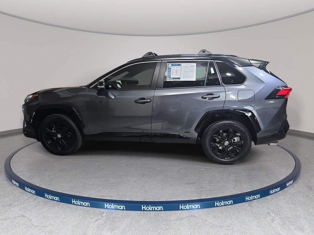 Used 2023 Toyota RAV4 XSE AWD/4WD image 9