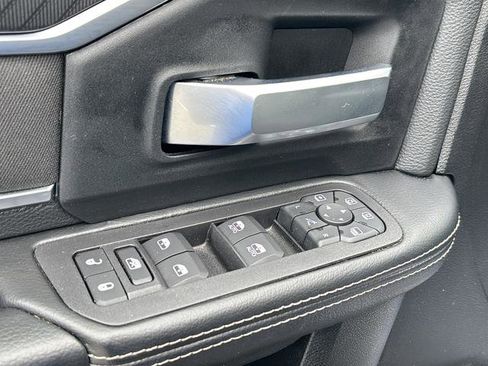 Used 2025 RAM 3500 Big Horn image 16