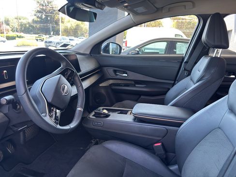 Certified 2024 Nissan Ariya AWD image 6