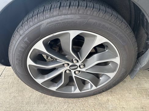 Used 2021 Lincoln Nautilus Reserve FWD image 20