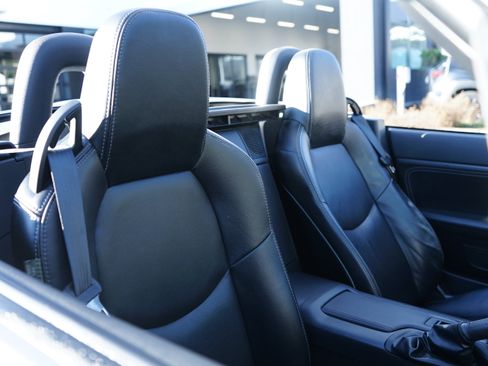 Used 2012 MAZDA MX-5 Miata Grand Touring w/ Premium Pkg image 17