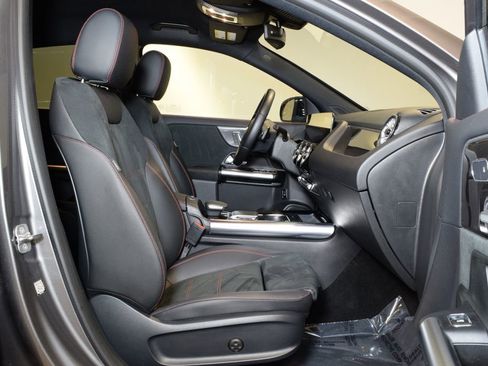 Used 2023 Mercedes-Benz GLA 250 4MATIC image 31