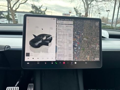 Used 2022 Tesla Model Y Performance image 21