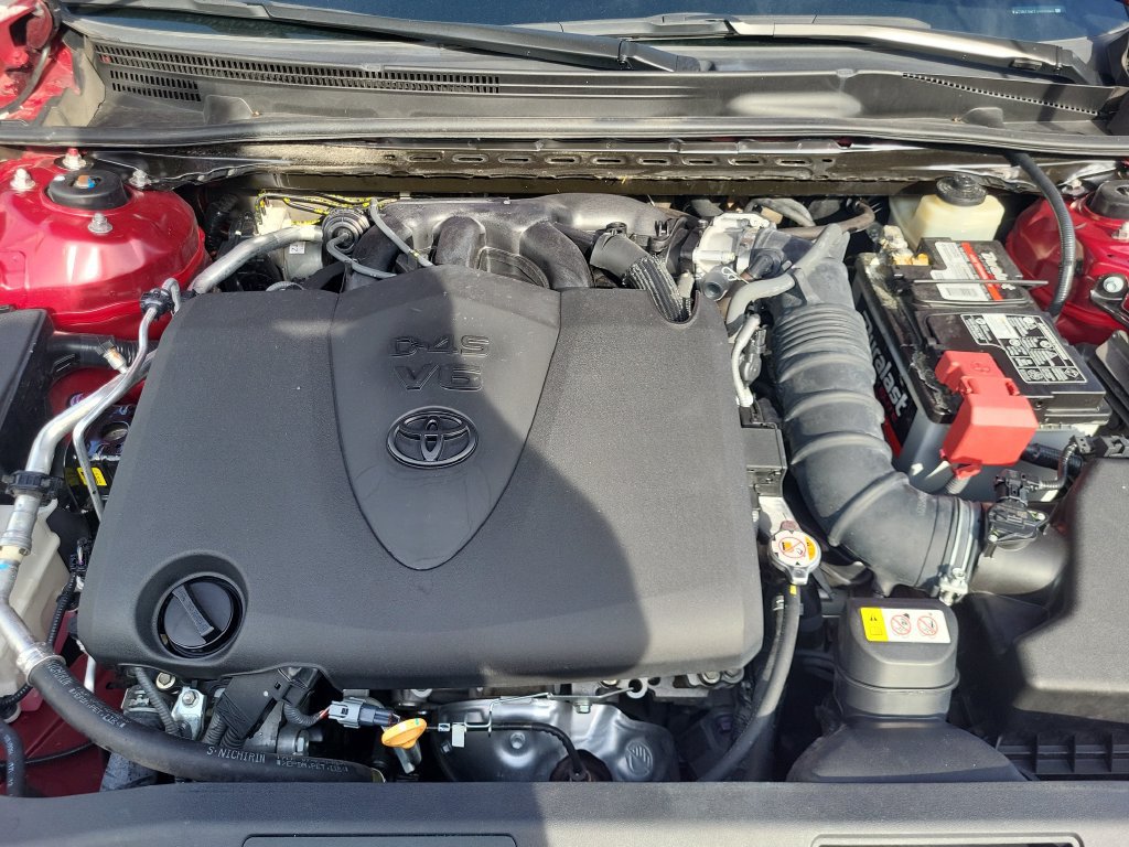 Used 2018 Toyota Camry XLE w/ Driver Assist Package FWD image 16