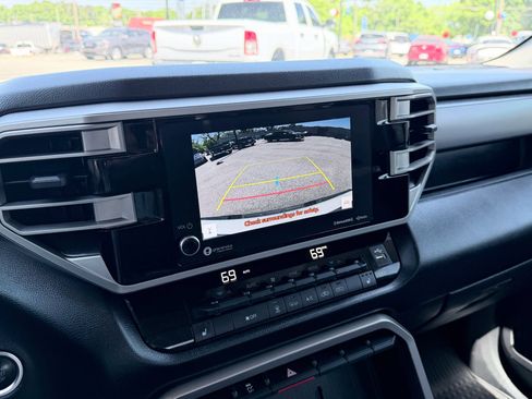 Used 2024 Toyota Tundra SR5 w/ SR5 Premium Package AWD/4WD image 17