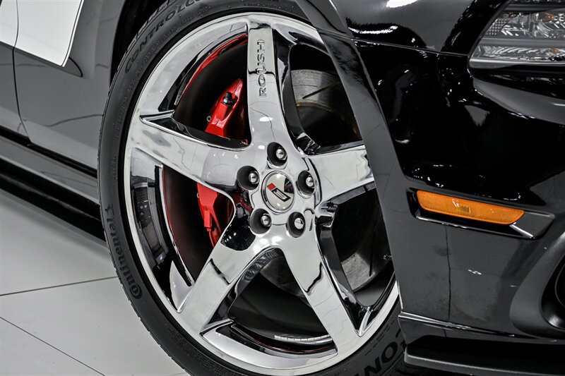 Used 2014 Ford Mustang GT Premium RWD image 3