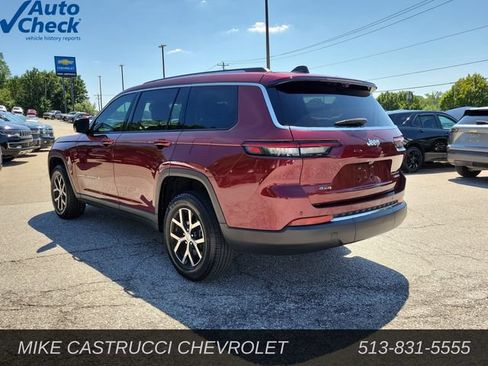Used 2023 Jeep Grand Cherokee L Limited w/ Luxury Tech Group II AWD/4WD image 3