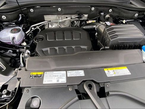 Used 2026 Volkswagen Atlas SE AWD/4WD image 12