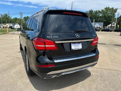Used 2017 Mercedes-Benz GLS 450 4MATIC image 25