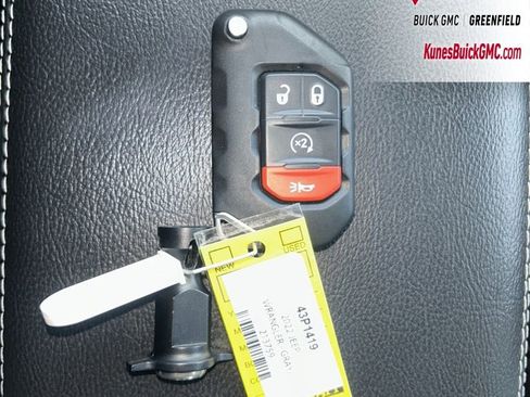 Used 2022 Jeep Wrangler Unlimited Sahara 4xe w/ Cold Weather Group image 41