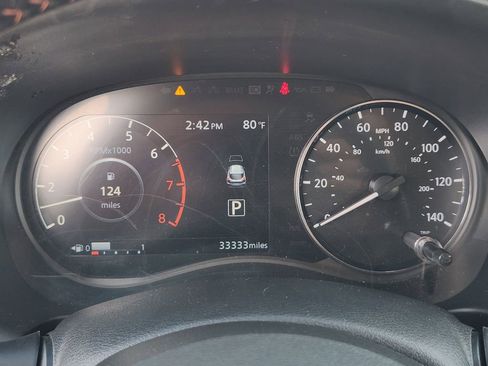 Used 2024 Nissan Kicks SR image 17