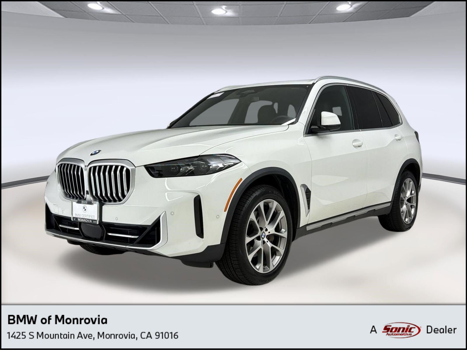 Certified 2024 BMW X5 sDrive40i w/ Parking Assistance Package RWD image 1