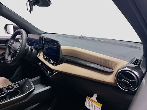 New 2026 Chevrolet Equinox ACTIV FWD image 32