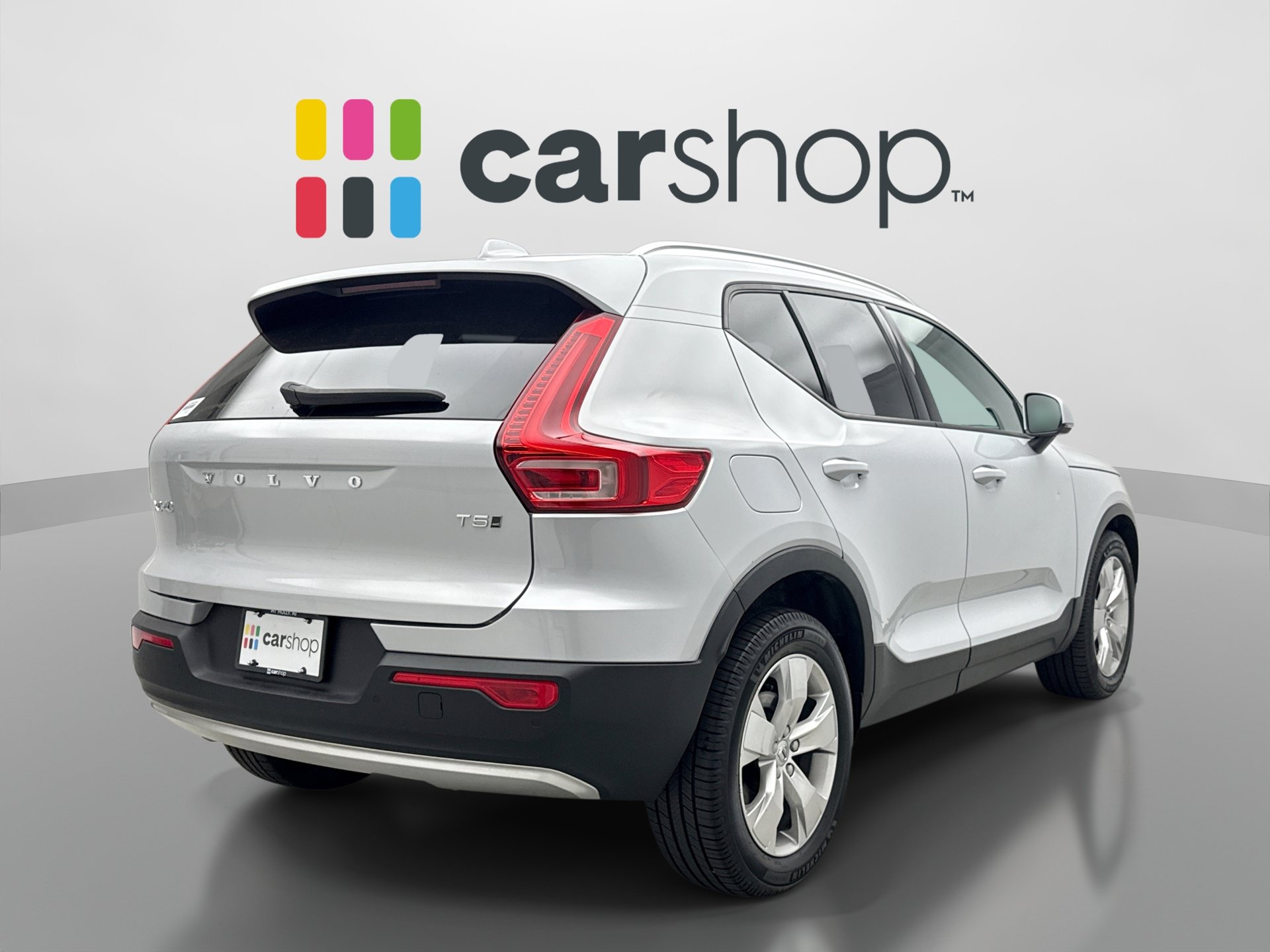 Used 2021 Volvo XC40 T5 Momentum AWD/4WD image 5