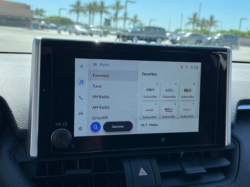 Used 2025 Toyota RAV4 XLE image 23