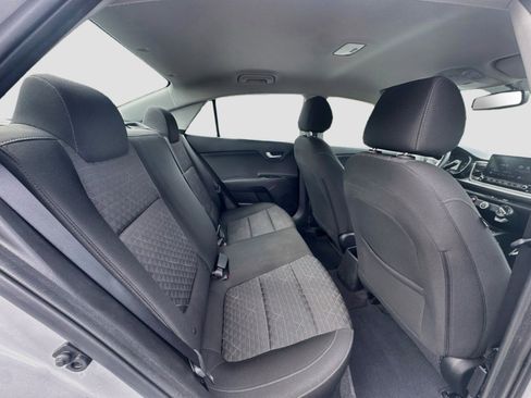 Used 2022 Kia Rio LX FWD image 27