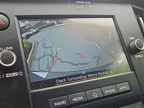 Certified 2024 Subaru Outback AWD/4WD image 7