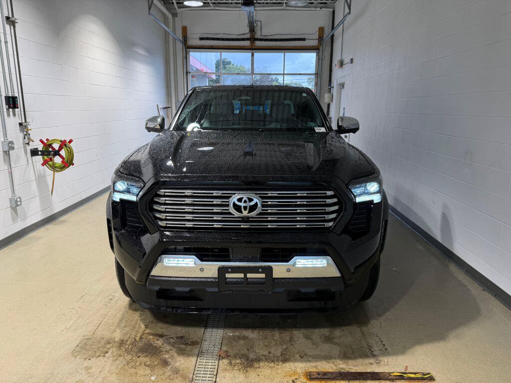 Certified 2026 Toyota Tacoma Limited AWD/4WD image 8