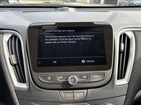 Used 2024 Chevrolet Malibu LT FWD image 18