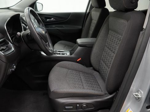 Used 2022 Chevrolet Equinox LT FWD image 3