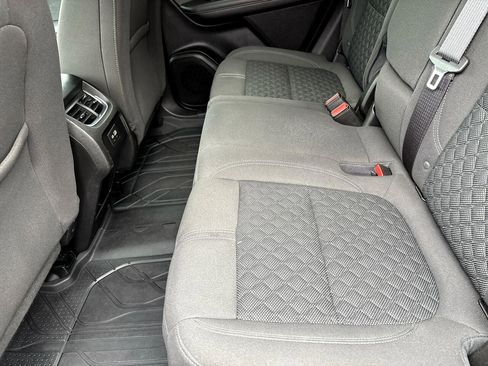 Used 2020 Chevrolet Blazer LT image 23