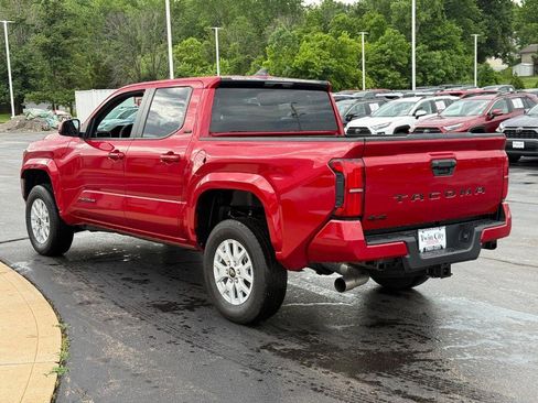 Certified 2026 Toyota Tacoma SR5 AWD/4WD image 6