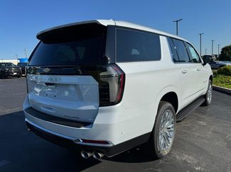 New 2026 Chevrolet Suburban Premier AWD/4WD video 3
