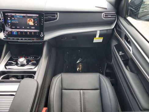 New 2026 Jeep Grand Wagoneer Limited image 20