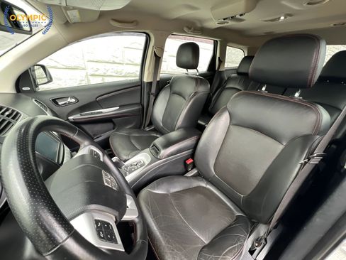 Used 2019 Dodge Journey GT image 34