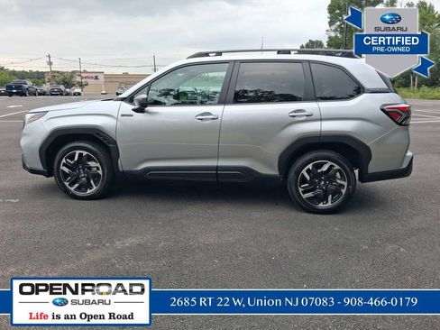 Used 2026 Subaru Forester Premium AWD/4WD image 6