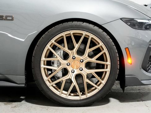 Used 2025 Ford Mustang GT Premium RWD image 37