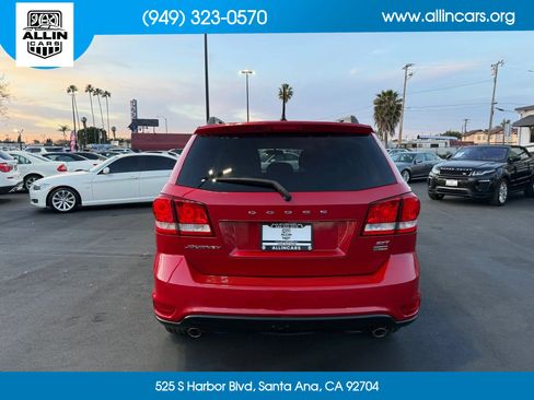 Used 2014 Dodge Journey SXT w/ Flexible Seating Group image 5