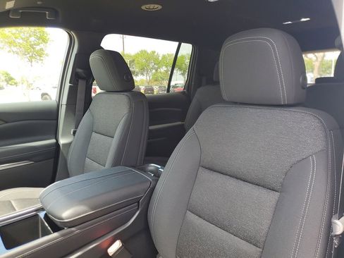 New 2026 Chevrolet Traverse LT w/ LPO, Floor Liner Package FWD image 15