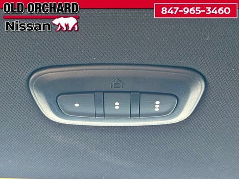 Used 2022 Jeep Wagoneer Series I w/ Premium Group I AWD/4WD image 22