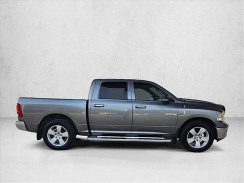 Used 2009 Dodge Ram 1500 Truck SLT w/ Big Horn Regional Pkg image 4