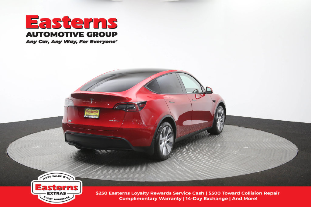Used 2021 Tesla Model Y Long Range AWD/4WD image 37
