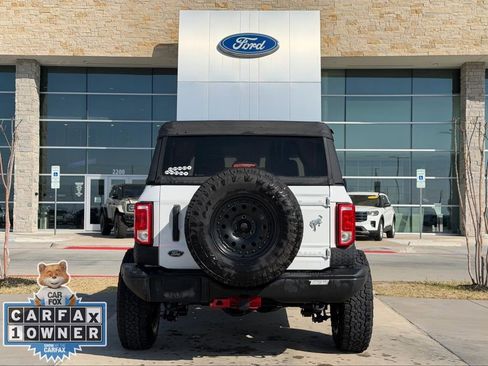 Used 2021 Ford Bronco Black Diamond image 24