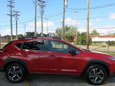 Used 2024 Subaru Crosstrek 2.0i Premium image 5