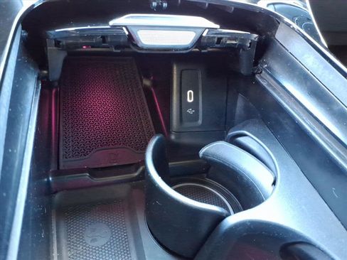 Certified 2023 Mercedes-Benz GLC 300 4MATIC image 17