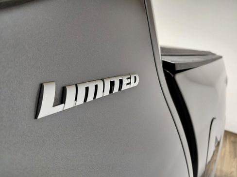 Used 2023 Toyota Tundra Limited image 29