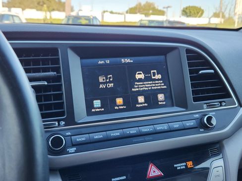 Used 2017 Hyundai Elantra SE w/ SE A/T Tech Package 03 FWD image 23
