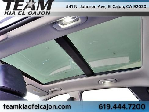 Used 2025 Hyundai Tucson Limited AWD/4WD image 17