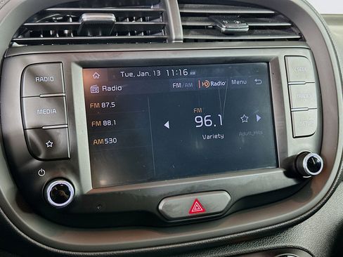 Used 2024 Kia Soul LX w/ Option Group 015 image 21